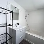 Super 5 Avec 4 Sdb Pres Du Centre Et Gare Apartamento
