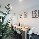 Super 5 Avec 4 Sdb Pres Du Centre Et Gare Apartamento