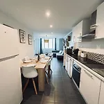 Apartamento Super 5 Avec 4 Sdb Pres Du Centre Et Gare *