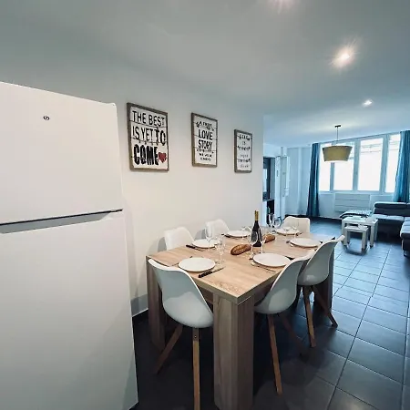 Apartment Super 5 Avec 4 Sdb Pres Du Centre Et Gare Reims