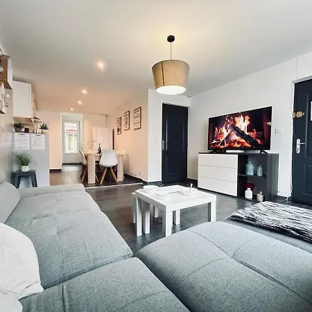 Super 5 Avec 4 Sdb Près Du Centre Et Gare *