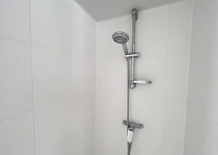 Super 5 Avec 4 Sdb Pres Du Centre Et Gare Апартаменты