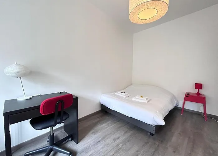 Super 5 Avec 4 Sdb Pres Du Centre Et Gare Апартаменты