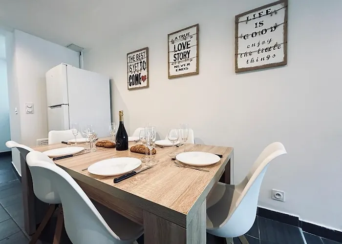 Super 5 Avec 4 Sdb Pres Du Centre Et Gare Апартаменты Реймс