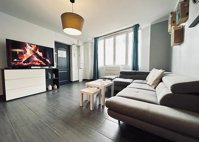 Super 5 Avec 4 Sdb Pres Du Centre Et Gare Апартаменты *